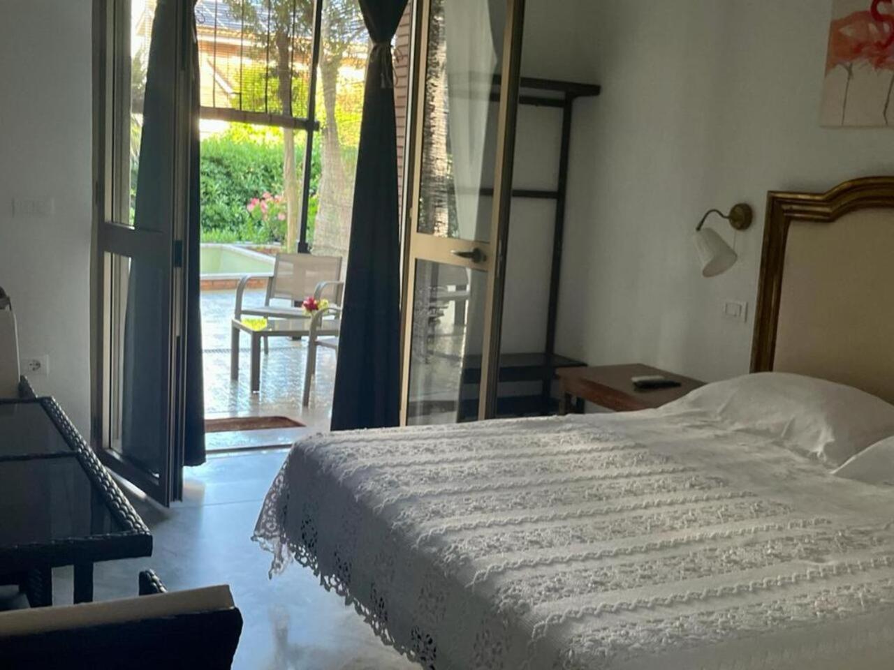 Bed and Breakfast La Gran Dama Розето-дельи-Абруцци Номер фото